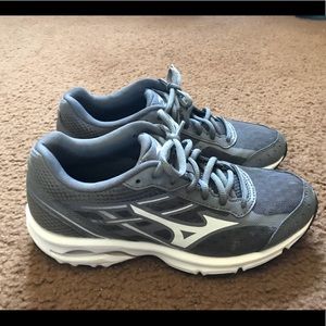 Mizuno Wave Rider 20